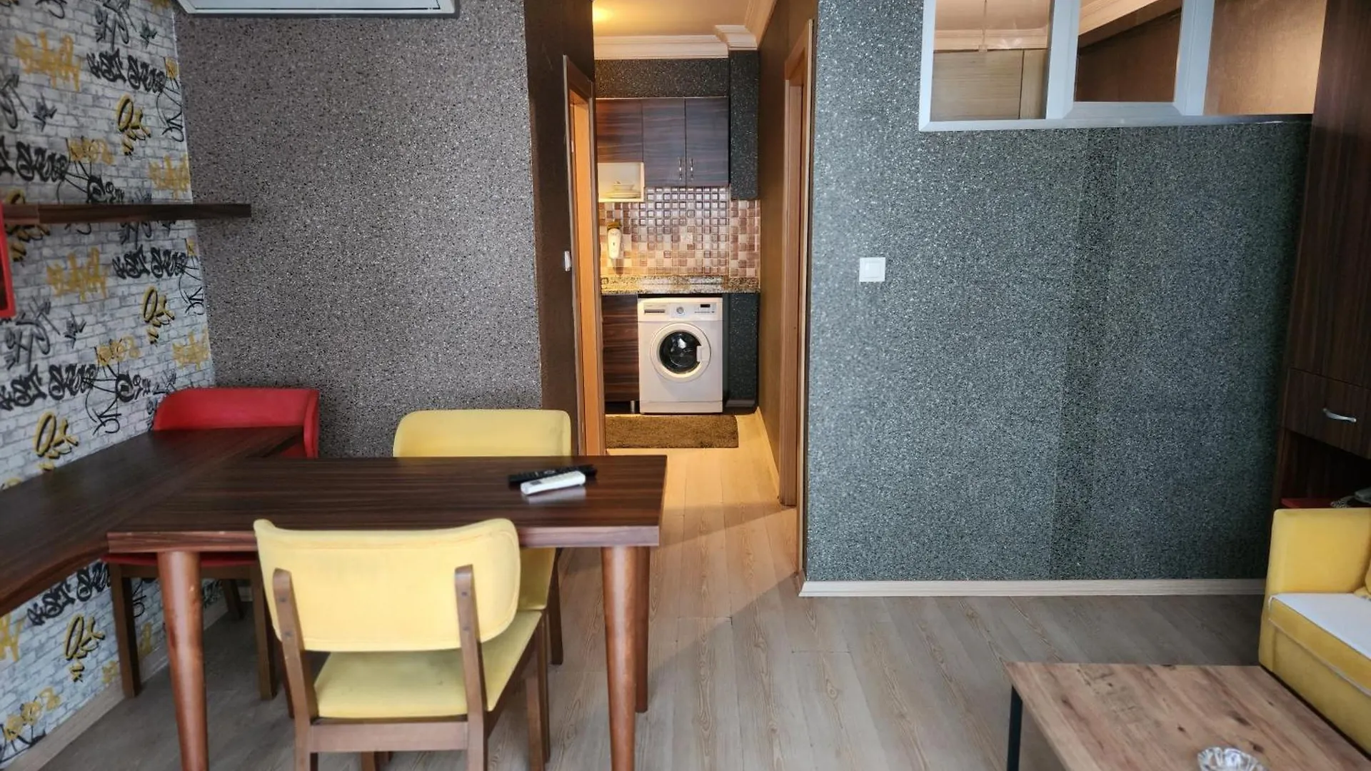 Cakra Palace Istanbul Aparthotel