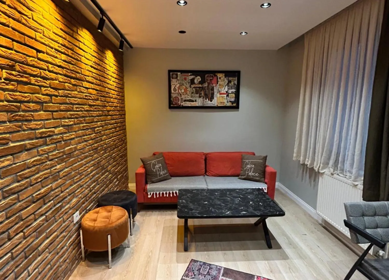 Cakra Palace Istanbul Aparthotel